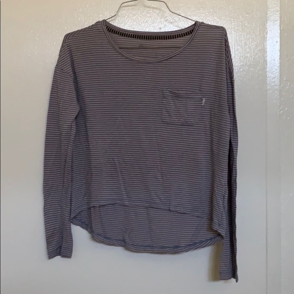 Element long sleeve cropped top
